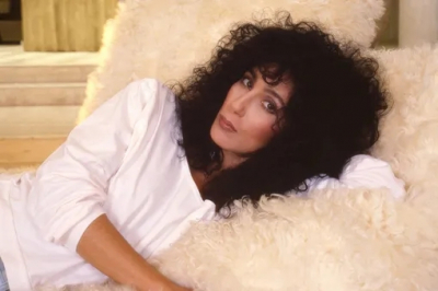 "Это была месть!": история того, как Шер потеряла девственность в 14 лет