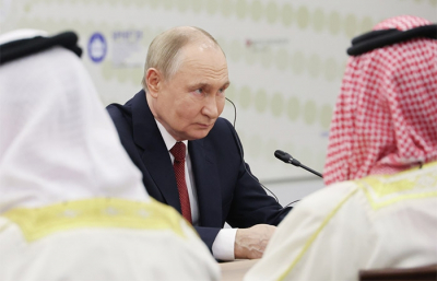 Путин выразил тревогу в разговоре с представителем Бахрейна на фоне эскалации на Ближнем Востоке