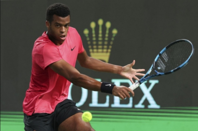 Мпетчи Перрикар покинул матч в Монпелье из-за удара мячом в глаз