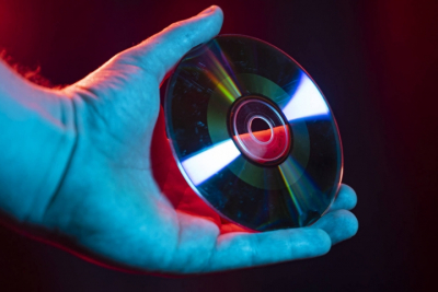 Взрывной рост: продажи CD-дисков на Wildberries подскочили на 70%