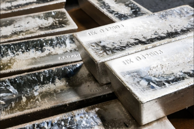 Почему серебро в России дорожает: эксперты объяснили причины